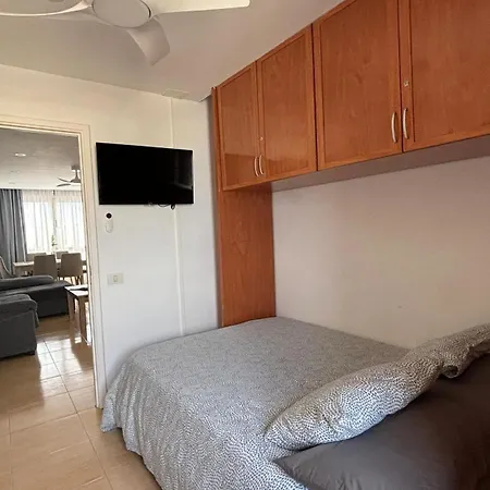 Ocean Eleven Apartment *